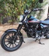 Bajaj Avenger Street 220 2016