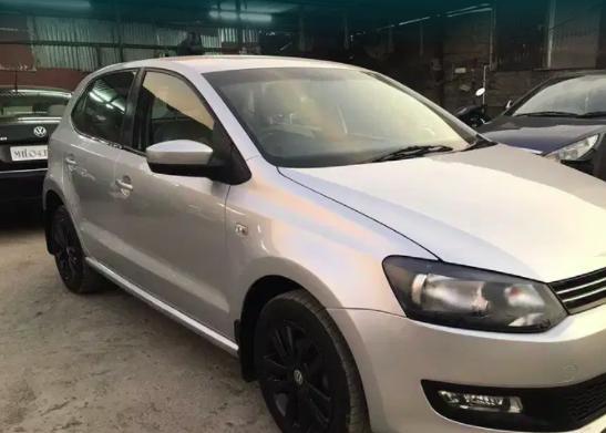 Volkswagen Polo Highline 1.2L (P) 2013