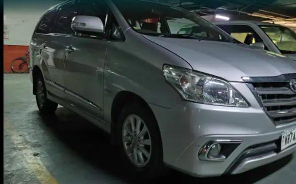 Toyota Innova 2.5 V 7 STR 2014