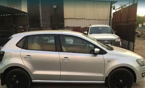 Volkswagen Polo Highline 1.2L (P) 2013