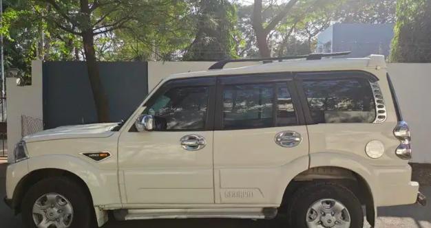 Mahindra Scorpio S2 2017