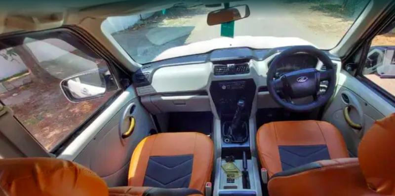 Mahindra Scorpio S2 2015