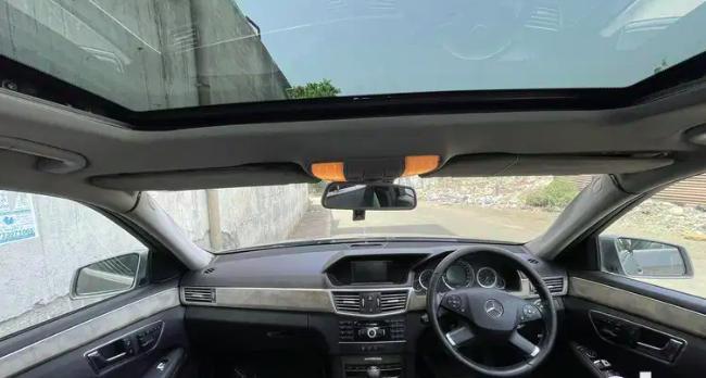 Mercedes-Benz E-Class E 250 CDI CLASSIC 2010