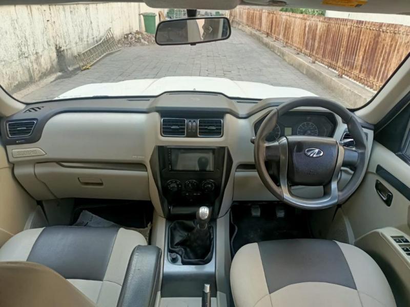 Mahindra Scorpio S8 7C Seater 2014