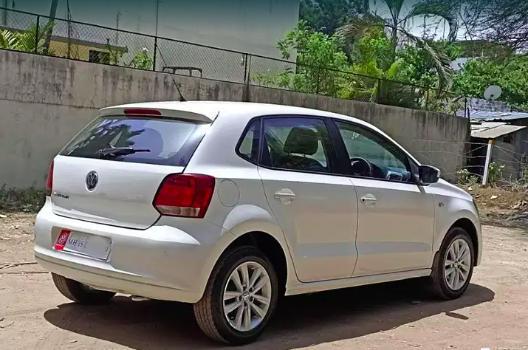 Volkswagen Polo Trendline 1.2L (P) 2012