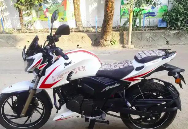 TVS Apache RTR 200 4V FI 2017