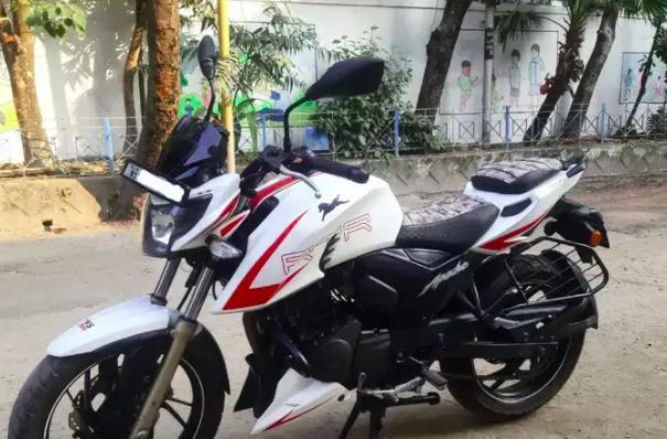 TVS Apache RTR 200 4V FI 2017