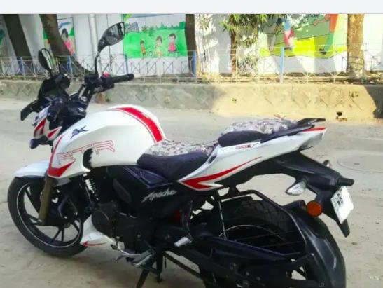 TVS Apache RTR 200 4V FI 2017