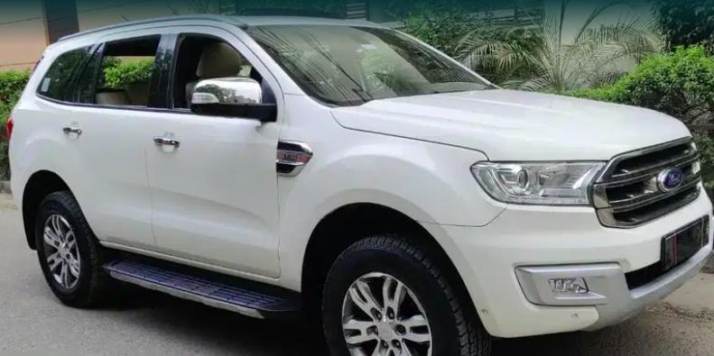 Ford Endeavour Titanium 3.2 4x4 AT 2017