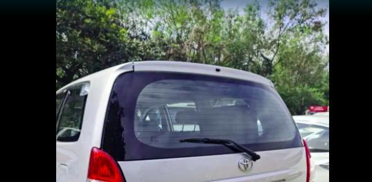 Toyota Innova 2.5 GX 8 STR BS III 2012