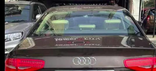 Audi A4 2.0 TDI 177BHP PREMIUM Plus 2013