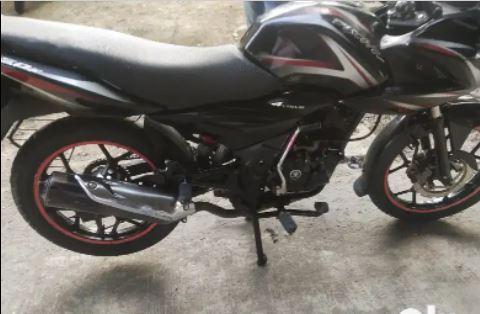 Bajaj Discover 125cc 2015