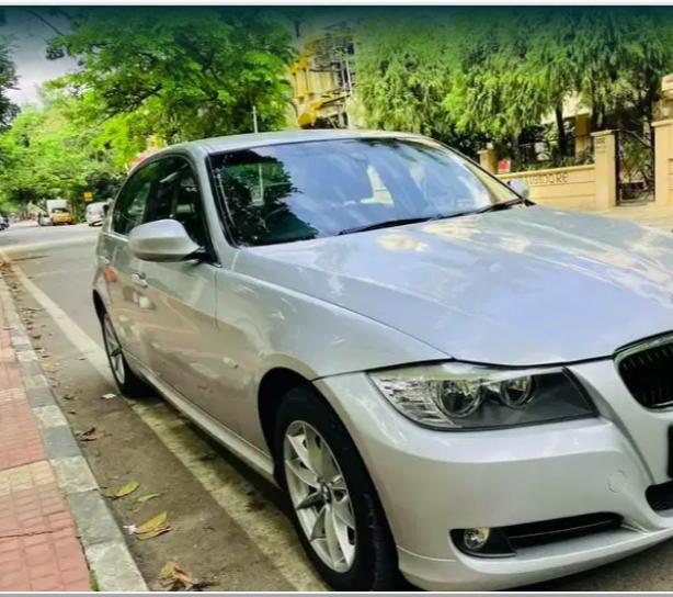BMW 3 Series 320d 2010