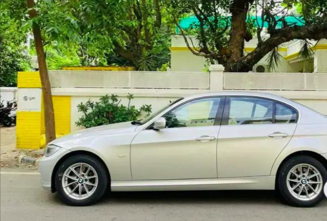 BMW 3 Series 320d 2010