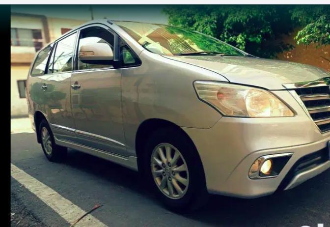 Toyota Innova 2.5 VX 7 STR BS III 2014