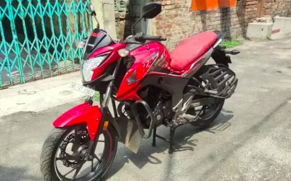 Honda CB Hornet 160R CBS 2019