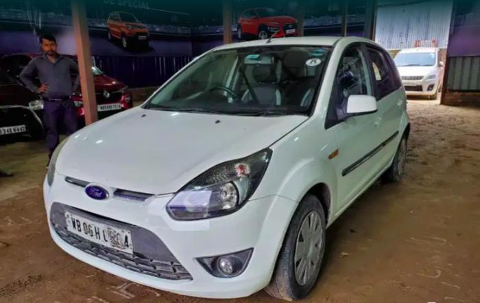 Ford Figo DURATEC TITANIUM 1.2 2011