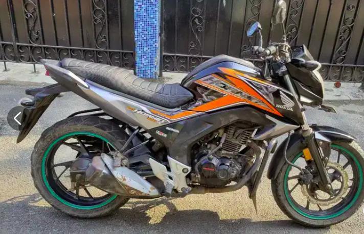 Honda CB Hornet 160R CBS 2017