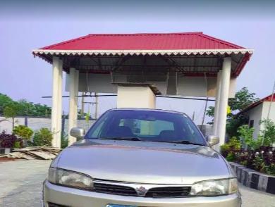 Mitsubishi Lancer SFXI 1.5 2002