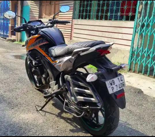 Honda CB Hornet 160R CBS 2017