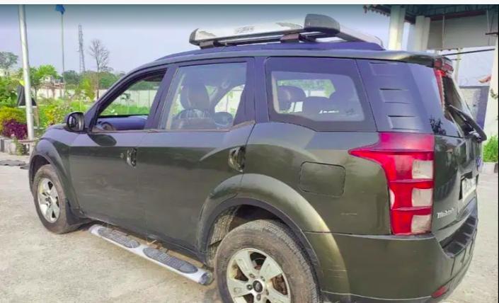 Mahindra XUV500 W8 2012