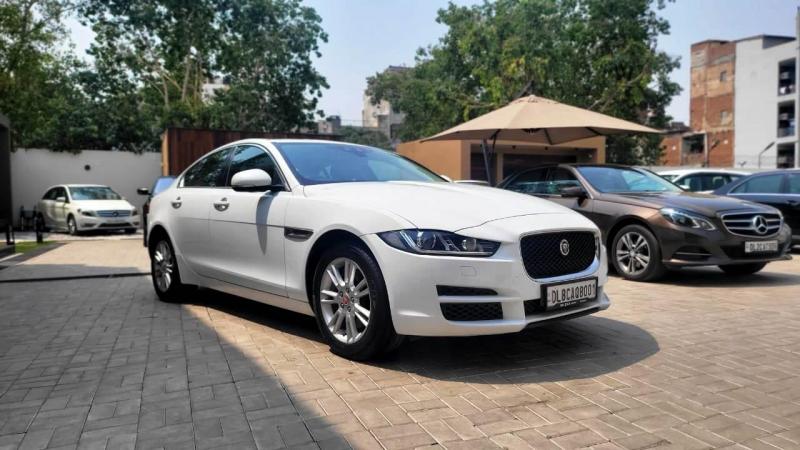 Jaguar XE Prestige 2017