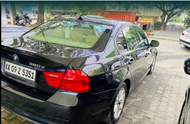 BMW 3 Series 320d 2010