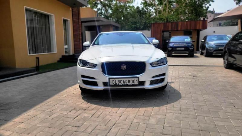 Jaguar XE Prestige 2017