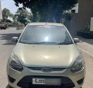 Ford Figo 1.5 TDCI Titanium 2010