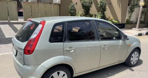 Ford Figo 1.5 TDCI Titanium 2010