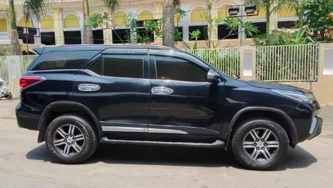Toyota Fortuner 2.8 4x2 MT 2018