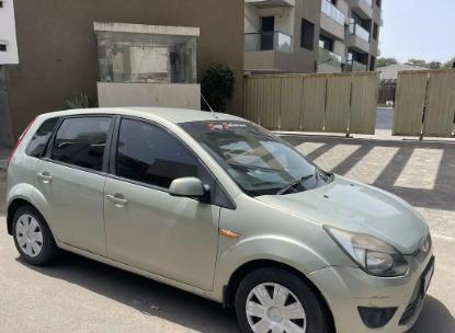 Ford Figo 1.5 TDCI Titanium 2010