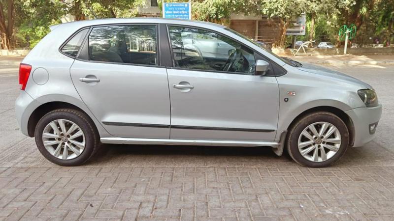 Volkswagen polo Trendline 1.2L (D) 2013