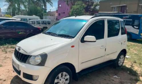 Mahindra Quanto C6 2013