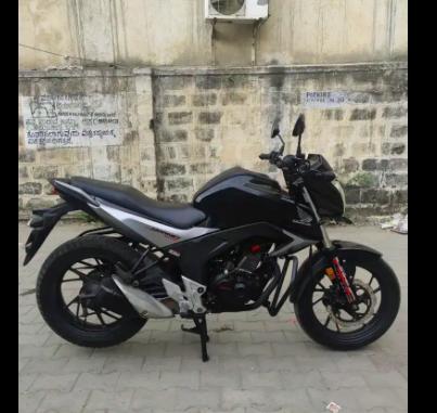 Honda CB Hornet 160R STD 2016