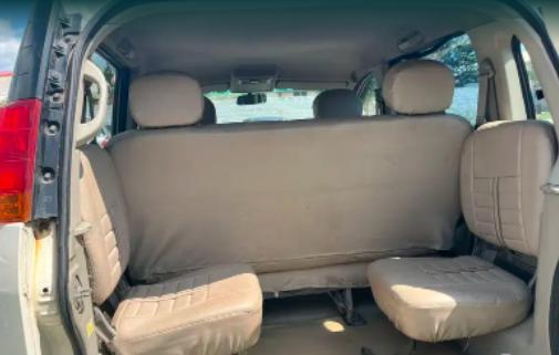 Mahindra Quanto C6 2013