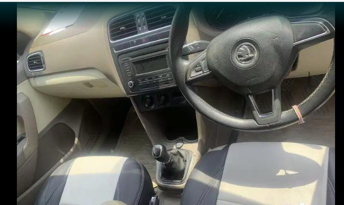 Skoda Rapid 1.6 MPI AMBITION AT 2014