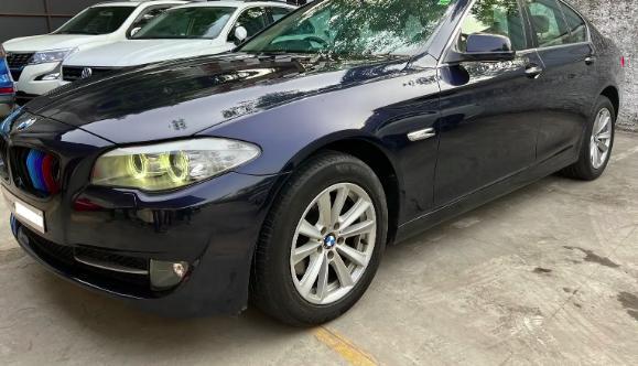 BMW 5 Series 520d 2011