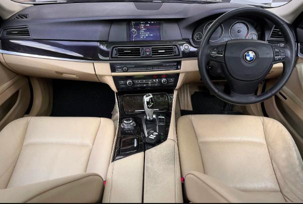 BMW 5 Series 520D LUXURY LINE 2013