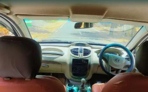 Mahindra Quanto C4 2013