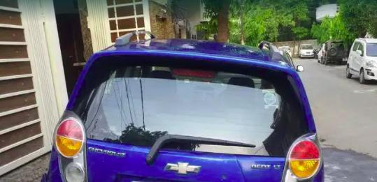 Chevrolet Beat LT Petrol 2010