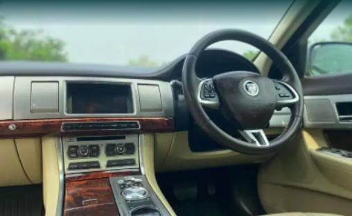 Jaguar XF 3.0 Litre S Premium 2012
