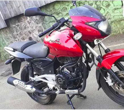 Bajaj Pulsar 180cc 2011