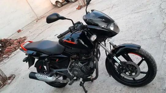 Bajaj Pulsar 125cc Disc BS6 2020