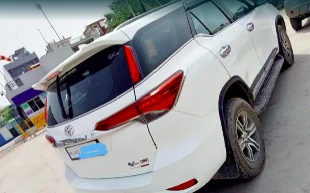 Toyota Fortuner 2.8 4x2 AT 2018