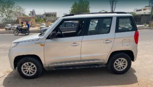 Mahindra TUV300 T8 2018