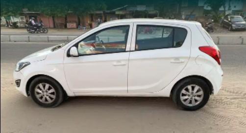 Hyundai i20 Sportz 1.4 CRDi 2014
