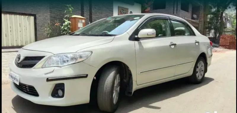 Toyota Corolla Altis D-4D G 2012