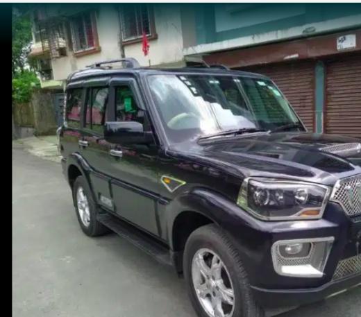 Mahindra Scorpio S10 2017