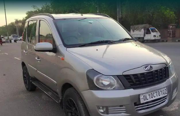 Mahindra Quanto C6 2013